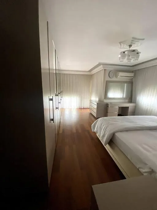 Sisli Nadide Sokak D:5 1+1 Apartment Istanbul Turkey